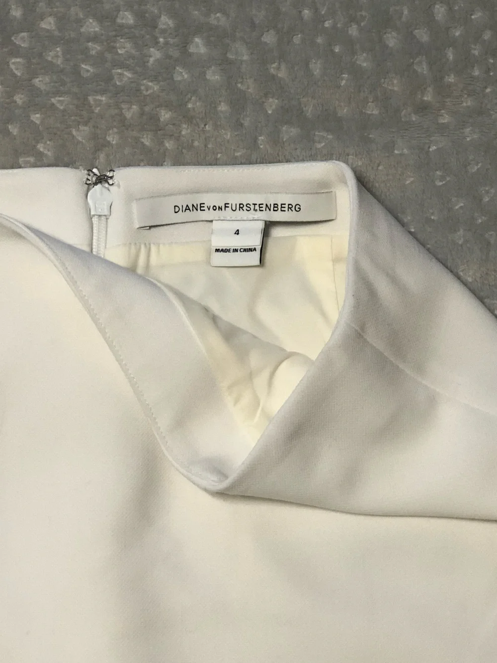 Diane von Furstenberg Off White Women's Pencil Skirt